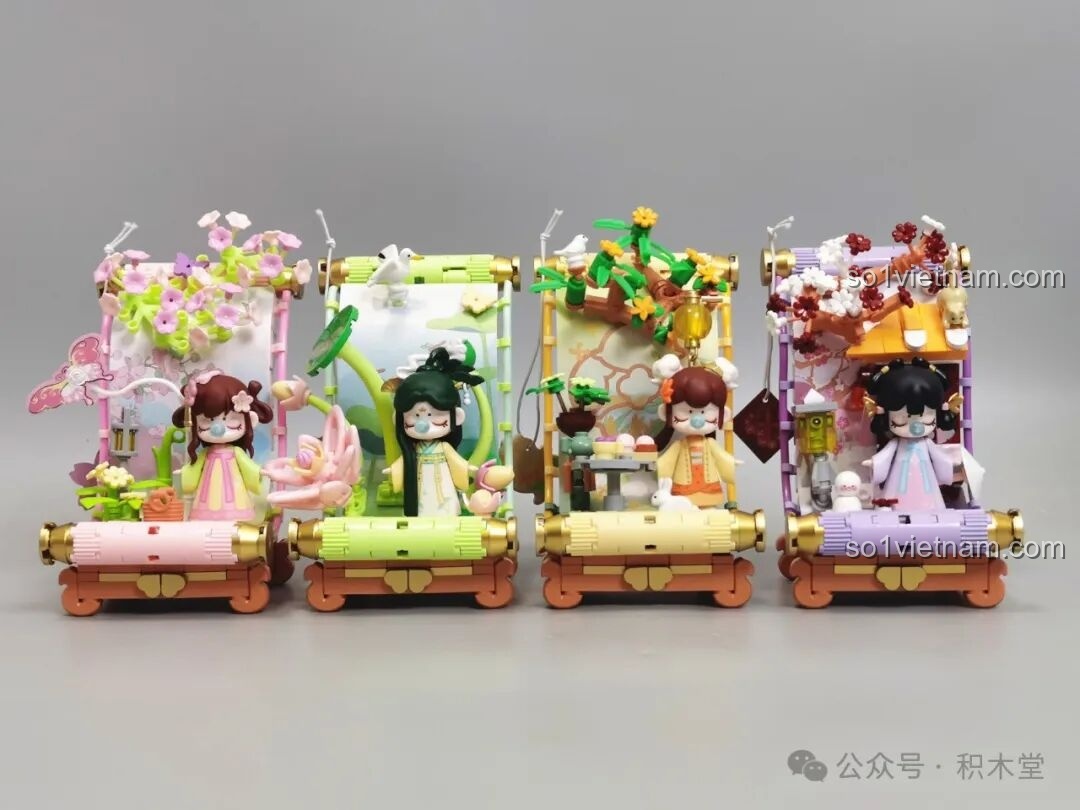 Trọn bộ sưu tập 4 mô hình TOP TOY Nanci Cuộn Tranh Tứ Quý Xuân, Hạ, Thu, Đông được trưng bày cạnh nhau.