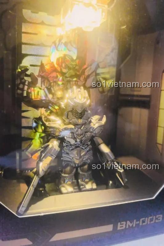 Ảnh review bộ đồ chơi BM003 Mô hình Megatron BrickMan, có đèn LED, chất lượng cao, phù hợp bé trai 6 tuổi.