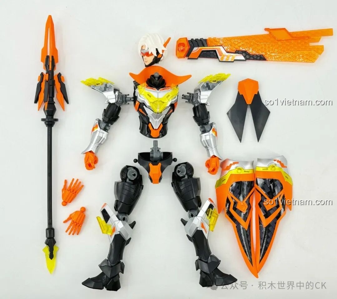 Các bộ phận chính của mô hình Triệu Vân Keeppley 78032 đã được lắp ráp hoàn chỉnh, sẵn sàng để ghép lại thành mô hình.