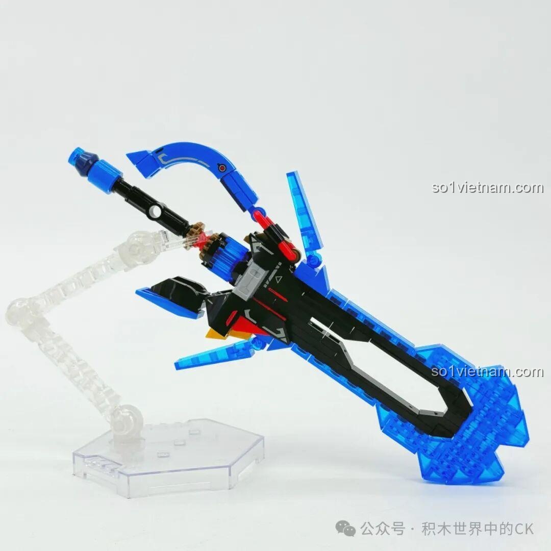 Các bộ phận đã lắp ráp của robot Ma Lễ Thanh SEMBO 106005 được xếp ngay ngắn, sẵn sàng để ghép lại thành mô hình hoàn chỉnh.