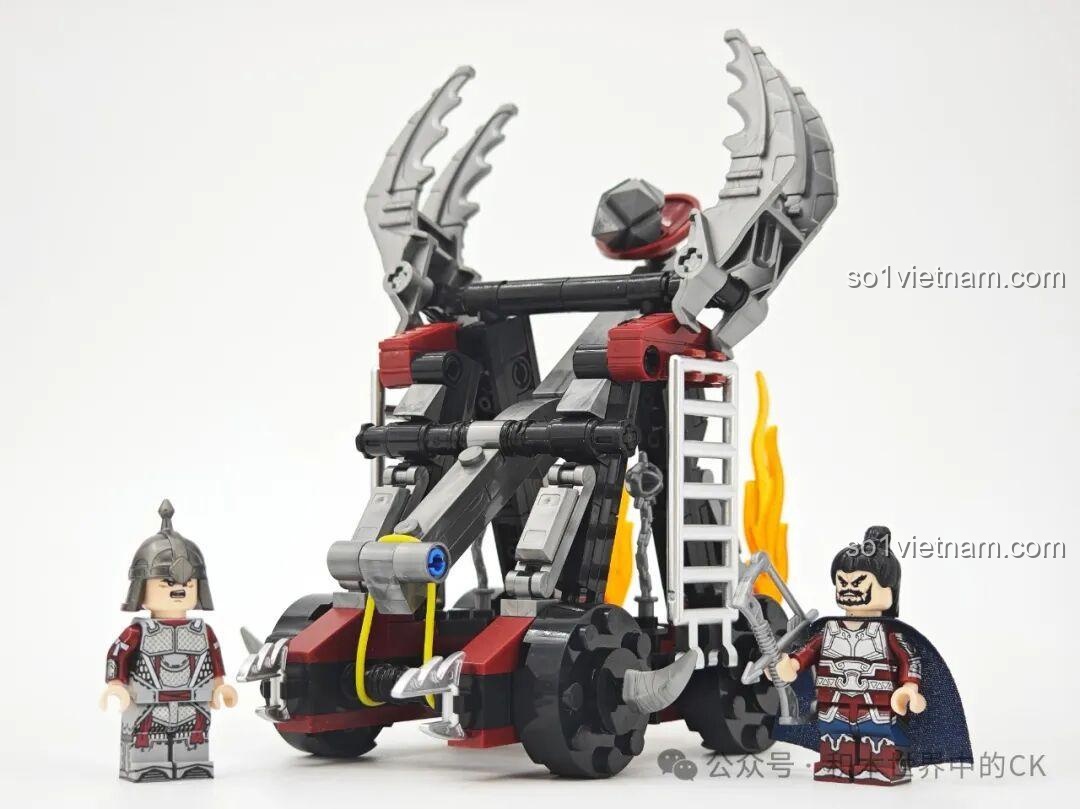 Tổng thể các mô hình xe công thành Decool 20609-20612 từ bên cạnh