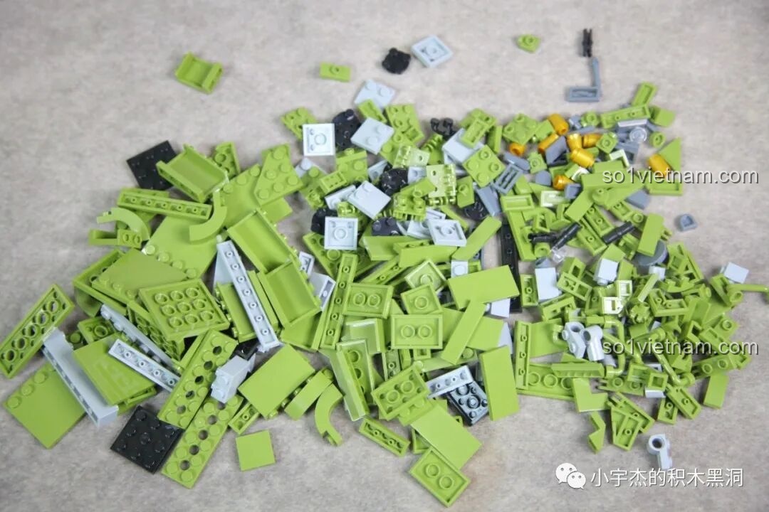 Toàn bộ các mảnh ghép trong gói số 3 của bộ Panlos T-34, dùng để lắp ráp phần thân trên và giáp.