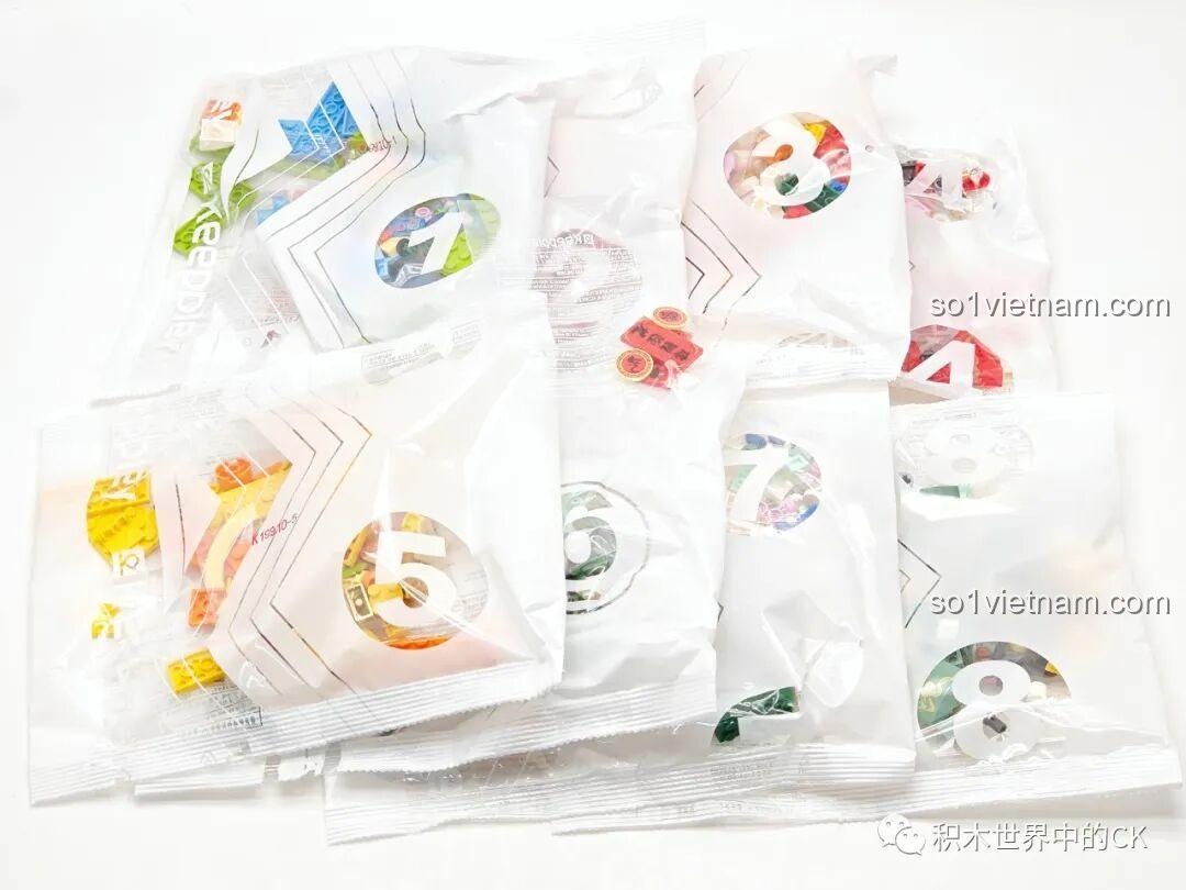 Các túi mảnh ghép của bộ Keeppley K19910 được đánh số từ 1 đến 8 để dễ dàng phân loại.