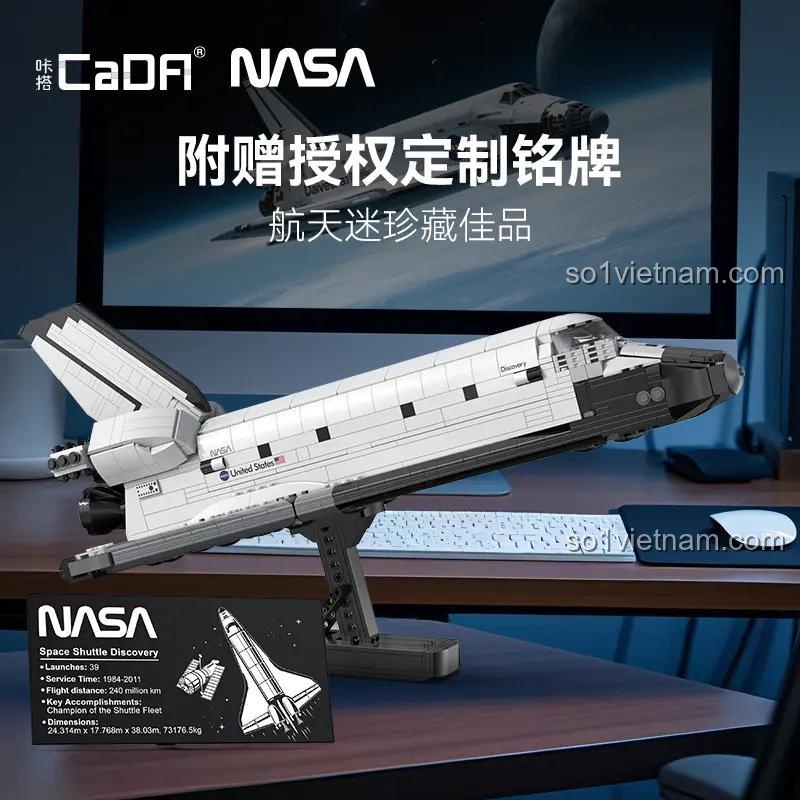 Bộ đồ chơi DoubleE Tàu con thoi NASA Discovery, bộ lắp ghép Tàu con thoi Discovery, mô hình trưng bày kèm bảng tên, 1827 chi tiết, tỉ lệ 1:80, có bánh xe thu gọn, khoang chứa hàng mở được, quà tặng ý nghĩa.