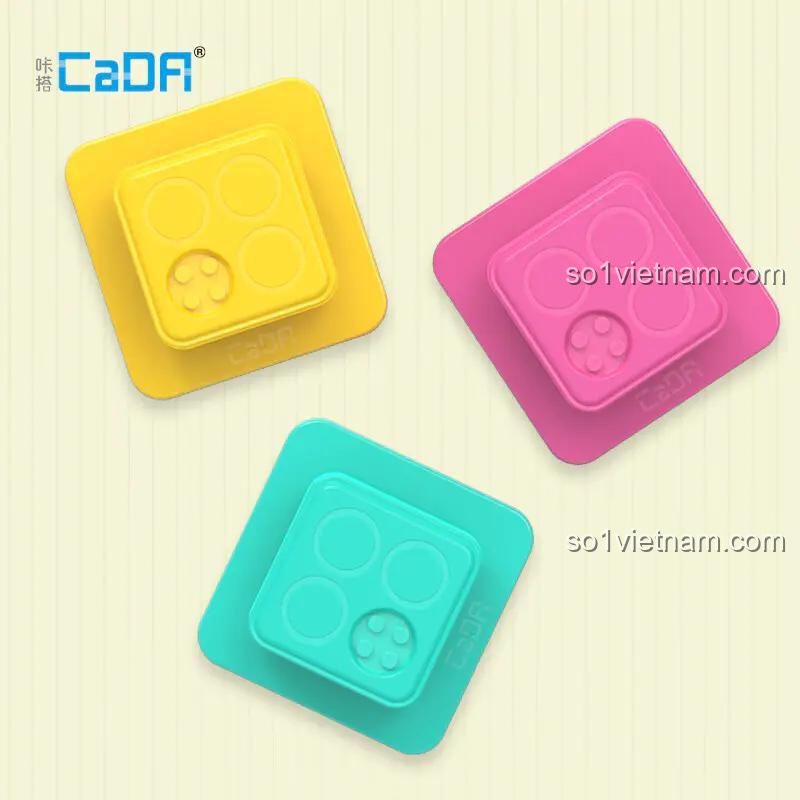 Bộ đồ chơi CaDA D031-001 gồm 3 dụng cụ đục lỗ khối lắp ghép màu vàng, hồng, xanh lơ, tương thích LEGO®, giá tốt.