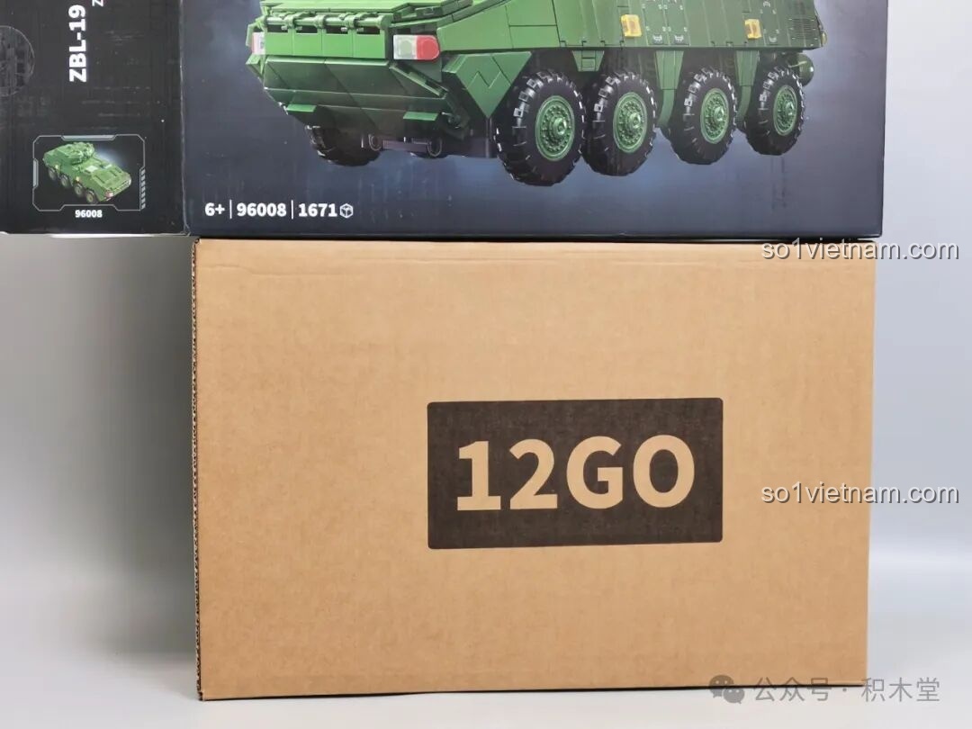 Hộp carton bên trong của bộ lắp ráp 12GO 96008 ZBL-19, đảm bảo an toàn cho các chi tiết.