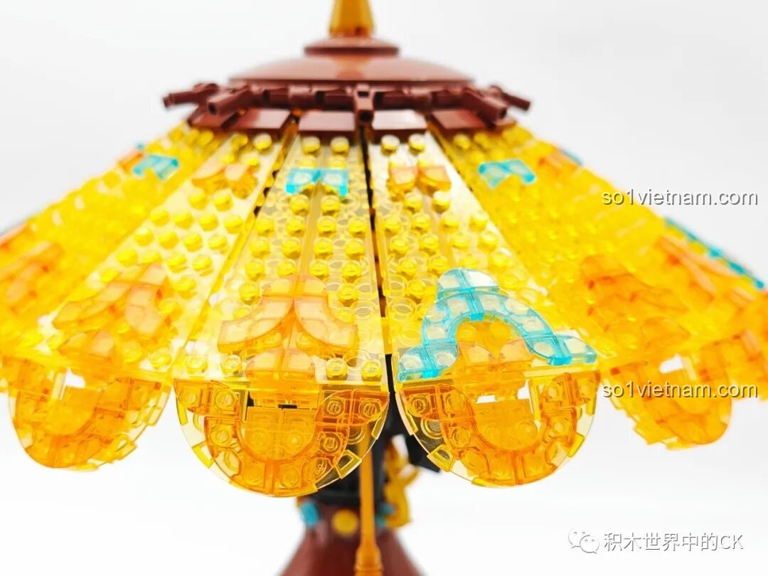 Cận cảnh phần đỉnh đèn của bộ Đèn Bàn Cổ Điển ZHEGAO 00398, thiết kế đơn giản nhưng vẫn rất hài hòa với tổng thể mô hình.