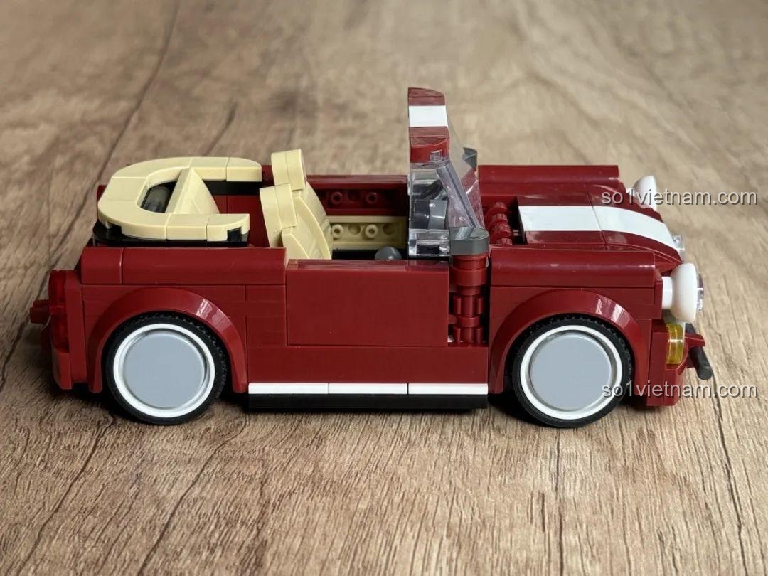 Cận cảnh xe MINI Cooper JD077 nhìn từ phía sau.