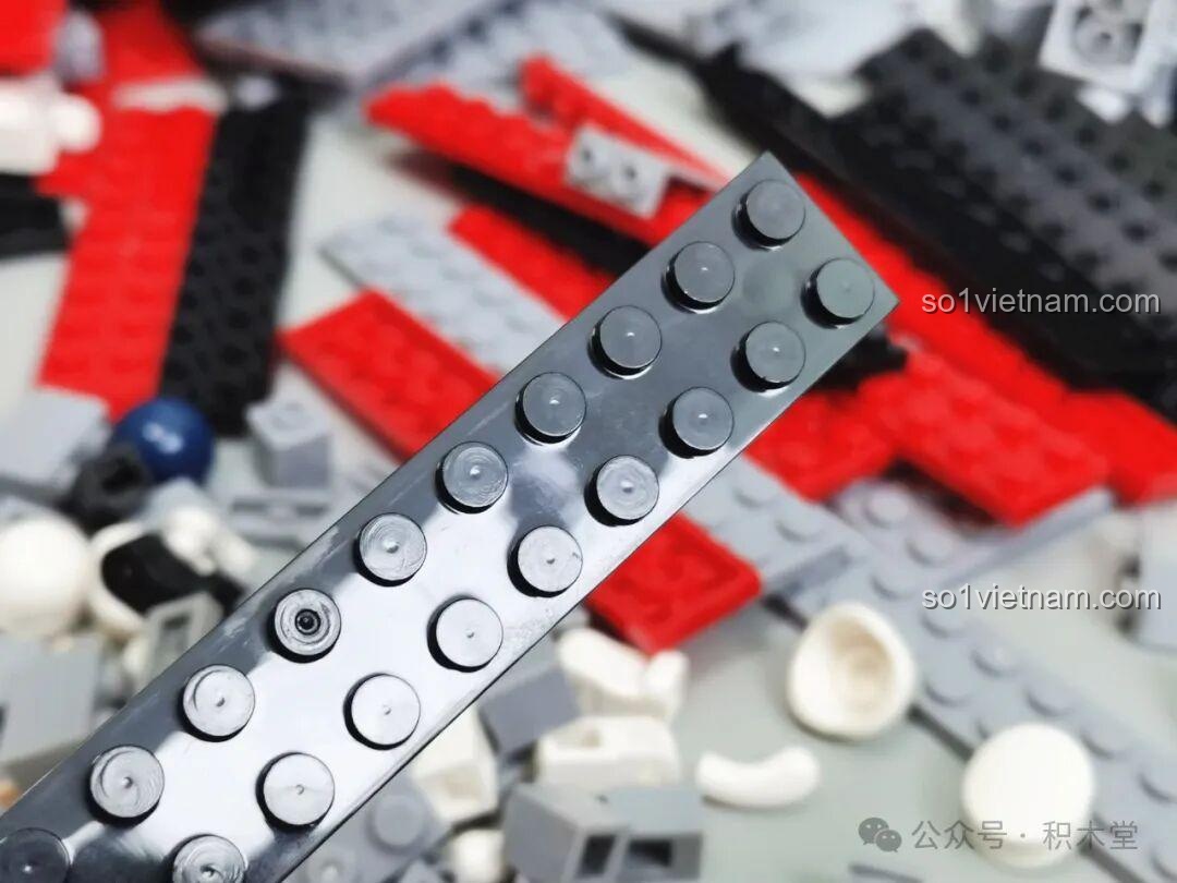 Cận cảnh chất lượng nhựa của các mảnh ghép JIQILE 42046