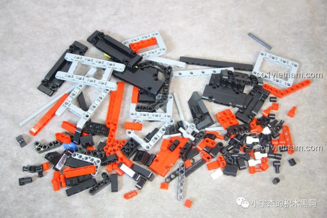 Chi tiết bánh trước của Porsche 963 GULY