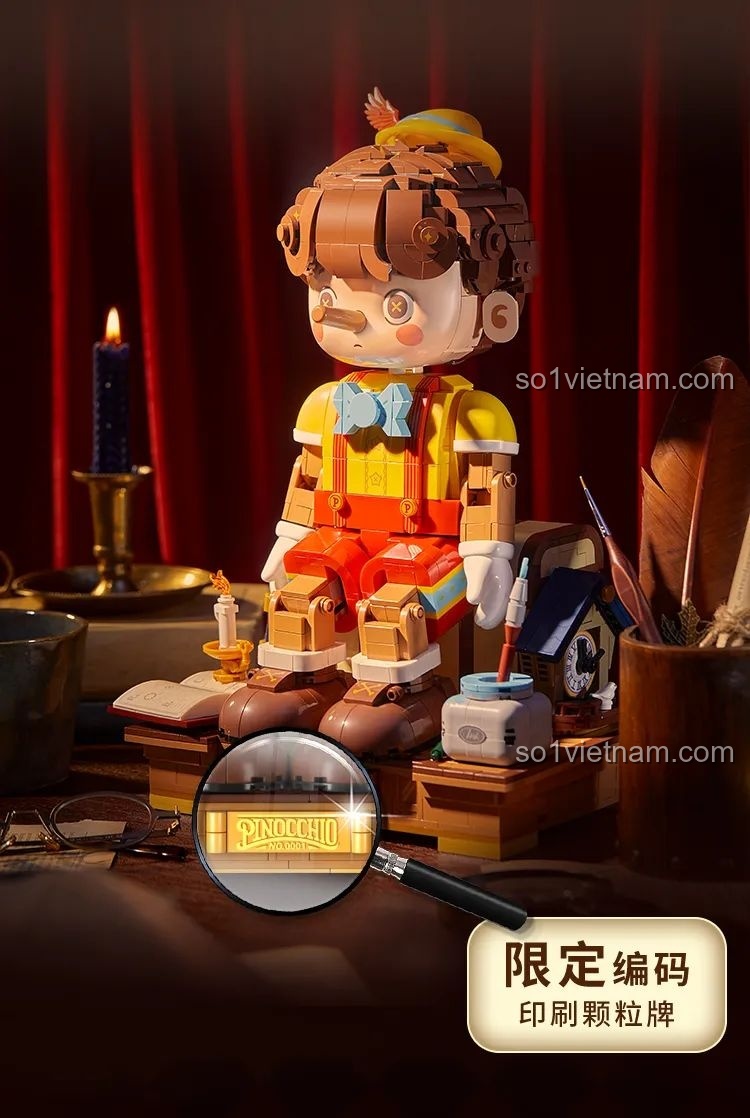 Chi tiết giày của Pinocchio và bút vẽ trên đế mô hình Wekki 506186, thể hiện sự tinh xảo của từng mảnh ghép.
