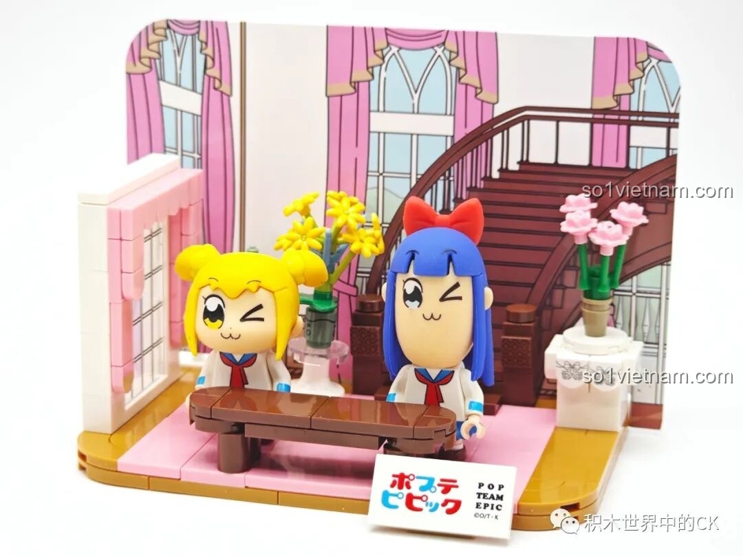 Cận cảnh mặt sau nhân vật Pipimi trong bộ lắp ráp Biệt thự châu Âu Pop Team Epic FUNIFY W8010