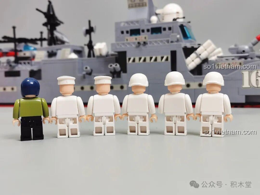 Chi tiết pháo phòng không trên tàu khu trục JIQILE 42046