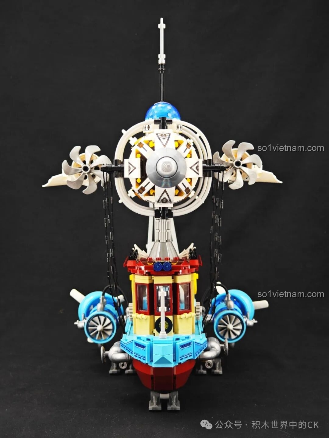 Chi tiết thiết kế của Phi thuyền Steampunk 958015, sự kết hợp hài hòa giữa tàu biển và khinh khí cầu.