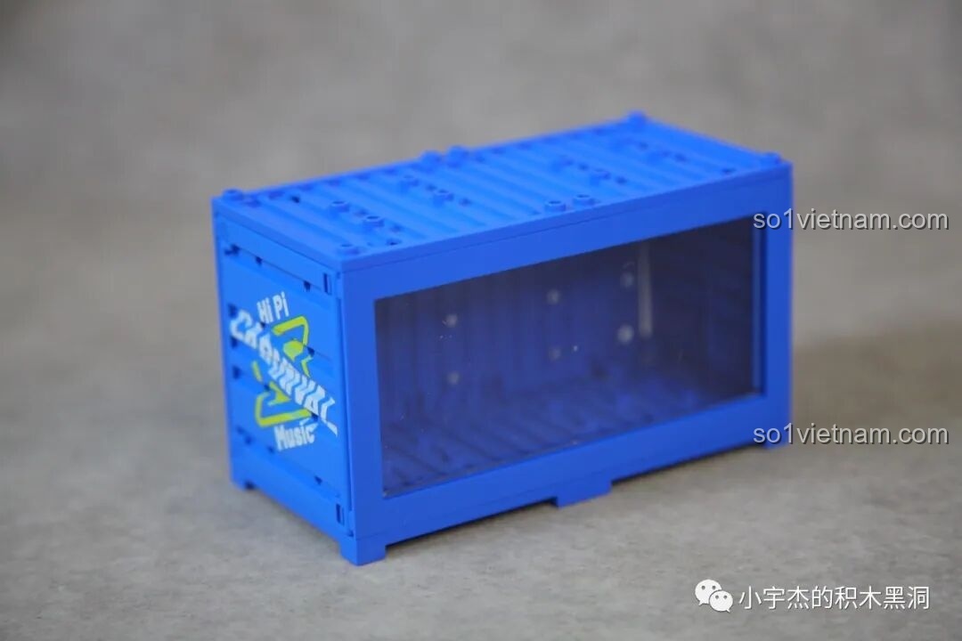 Container Sembo 714508 với mặt kính trong suốt, sẵn sàng để trưng bày chiếc xe mini bên trong.