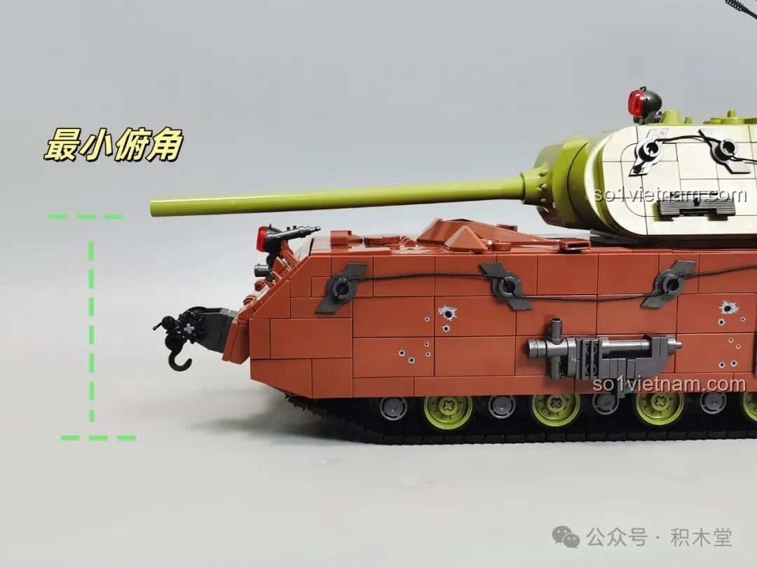 Cửa nóc trên tháp pháo xe tăng Maus 12GO 98002 có thể mở ra, cho phép đặt nhân vật lính tăng.