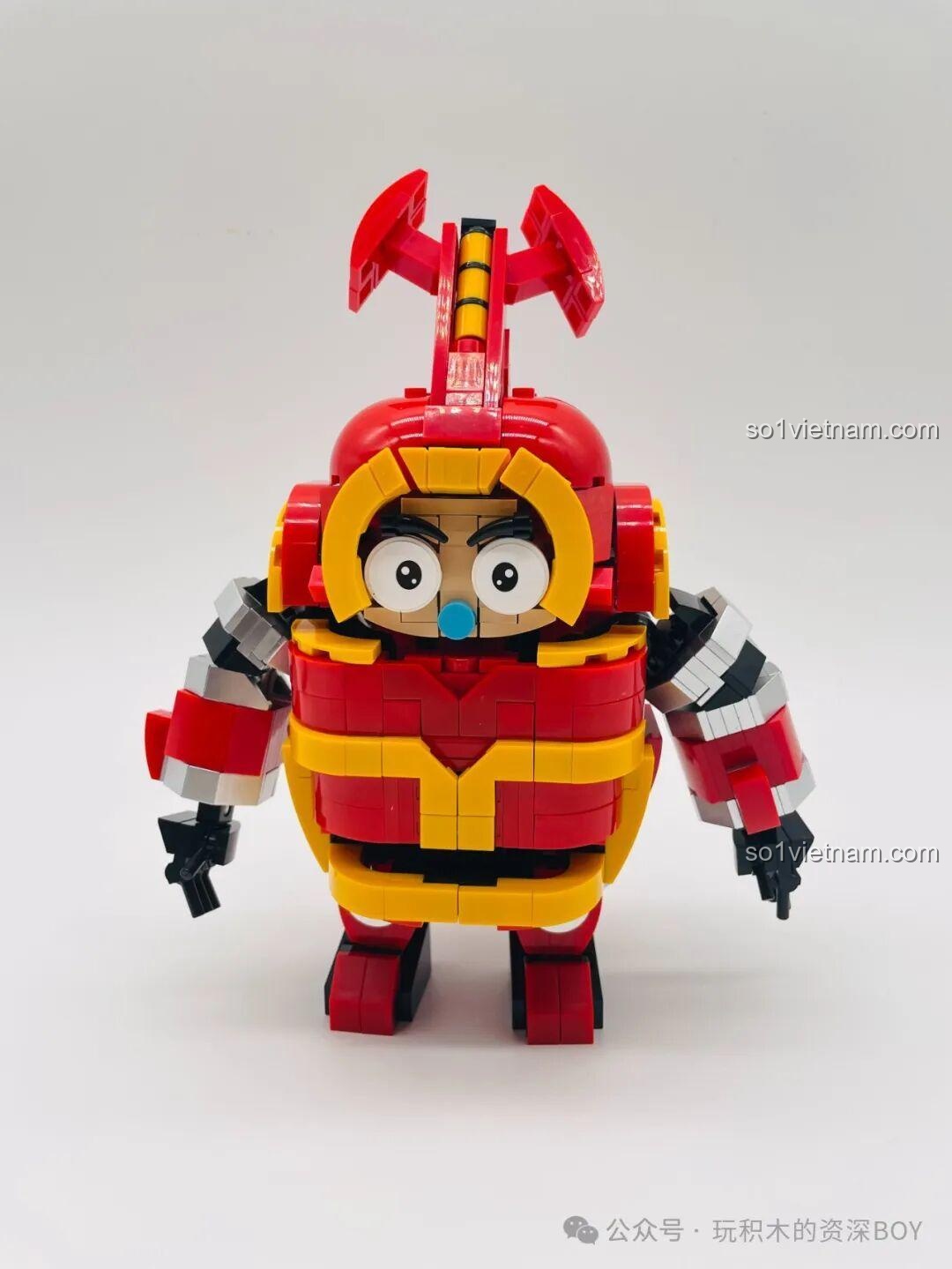 Đánh giá mô hình Kabutack Tuole L8004 từ góc nhìn chéo, thể hiện rõ các chi tiết và sự cân đối của sản phẩm.