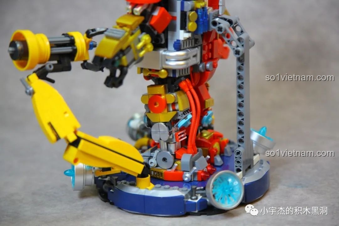 Đánh giá ZHEGAO 8008 Robot bán cơ khí: màu sắc tươi sáng, chi tiết sắc sảo, khớp nối chắc chắn.