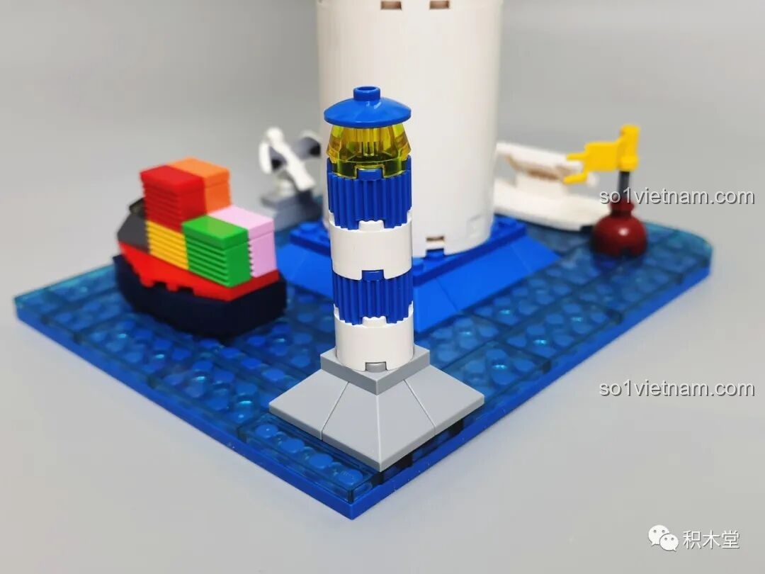 Cận cảnh phần đầu tuabin của Pantasy 11014 với logo Envision và các chi tiết màu đỏ nổi bật, rất ấn tượng và chi tiết.