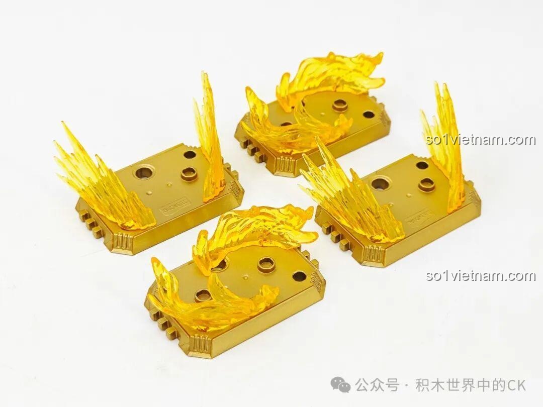 Bốn bộ đế trưng bày màu vàng gold với hiệu ứng năng lượng trong suốt, phụ kiện đi kèm bộ lắp ráp Ultraman Blazar cho con trai 8+.