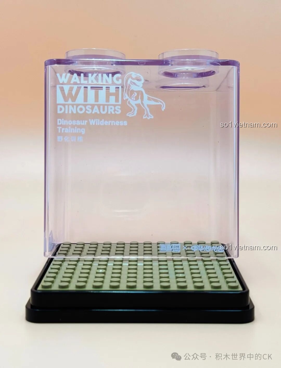 Đế trưng bày màu đen với các khớp nối để lắp ráp mô hình, thuộc bộ đồ chơi ZHEGAO.