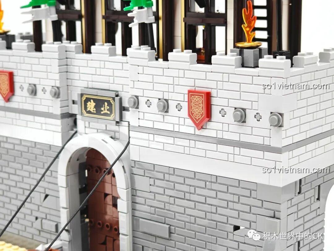 Chi tiết mô hình Tam Quốc Thành Trì Decool 20512