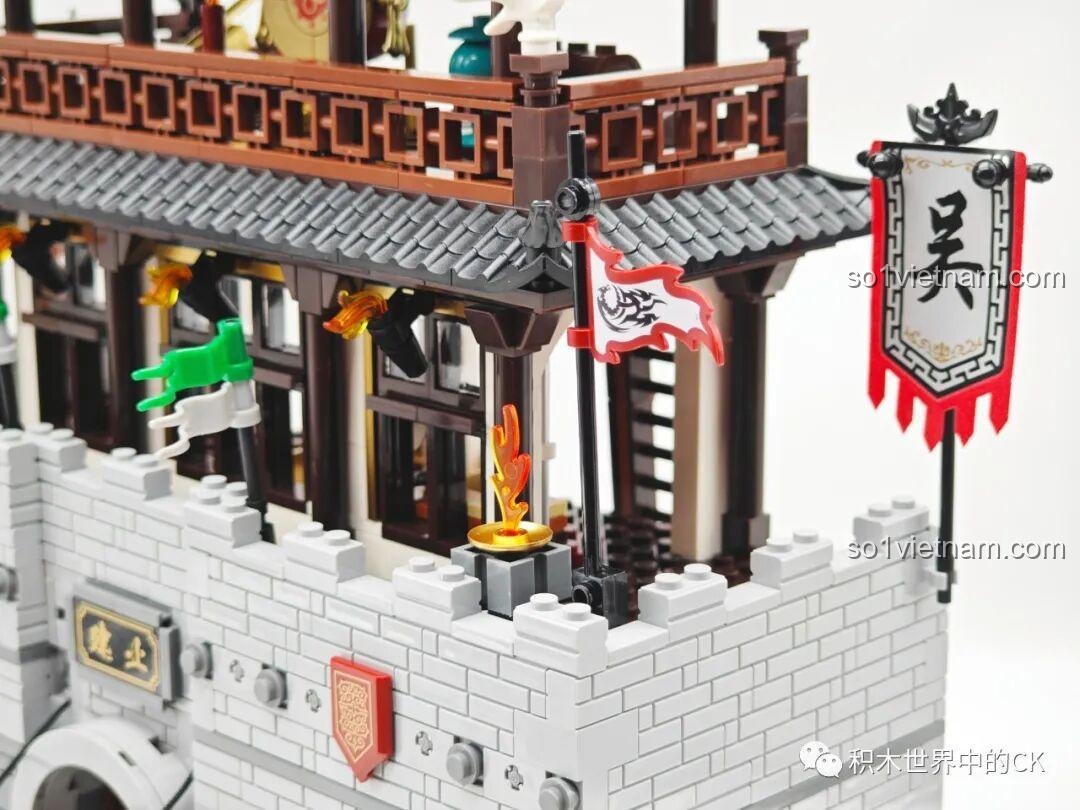 Chi tiết mô hình Tam Quốc Thành Trì Decool 20512