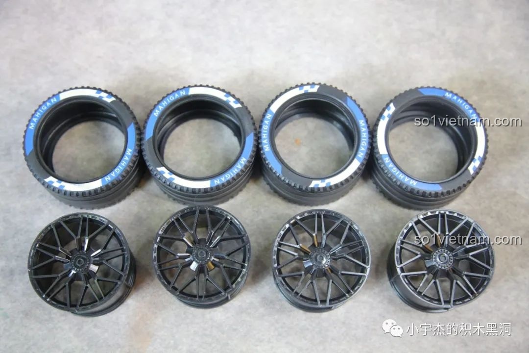 Chi tiết động cơ bên trong Porsche 963 GULY