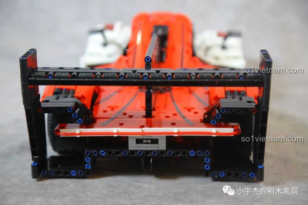 Chi tiết nội thất của Porsche 963 GULY