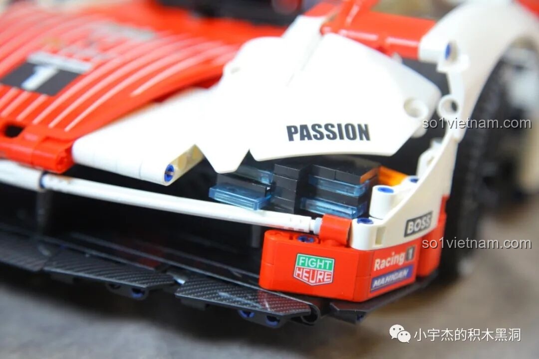 Chi tiết mâm xe của Porsche 963 GULY