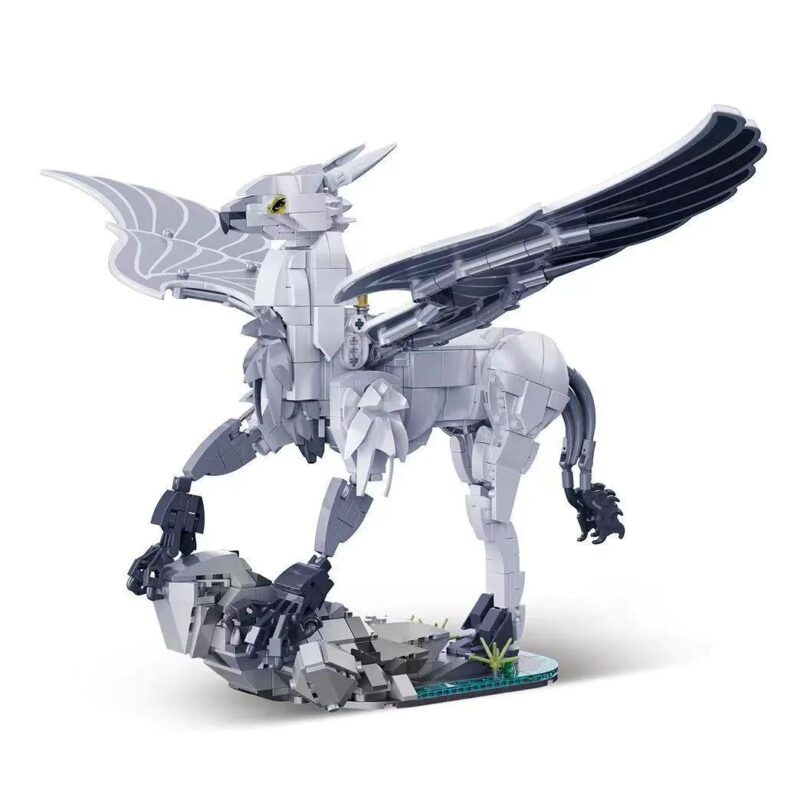 Mô hình Sinh vật Huyền bí Hippogriff DK 7036 lắp ráp từ 698 mảnh, màu trắng xám, phù hợp cho bé 8 tuổi