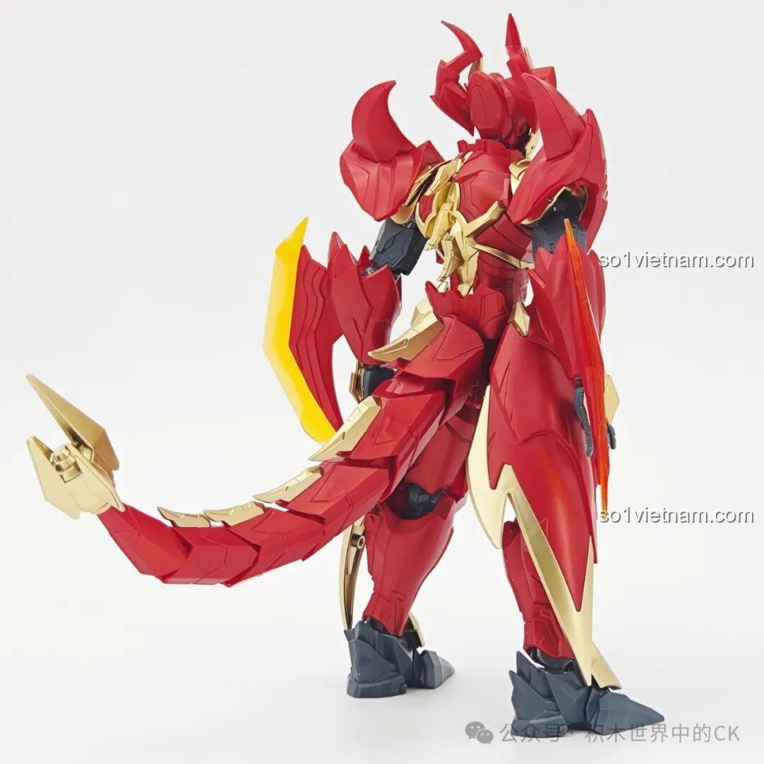 Đồ chơi xây dựng Mô hình Mecha Mặc Tử - Long Kỵ Sĩ cho con trai 8 tuổi với thiết kế tổng thể mạnh mẽ và ấn tượng.