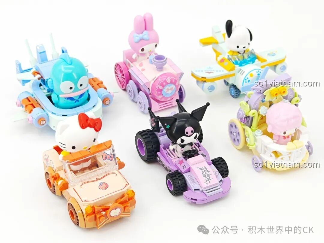 Góc trưng bày đẹp mắt của Bộ Lắp Ghép Đội Xe Kỳ Diệu Sanrio Characters TOP TOY TC1724.