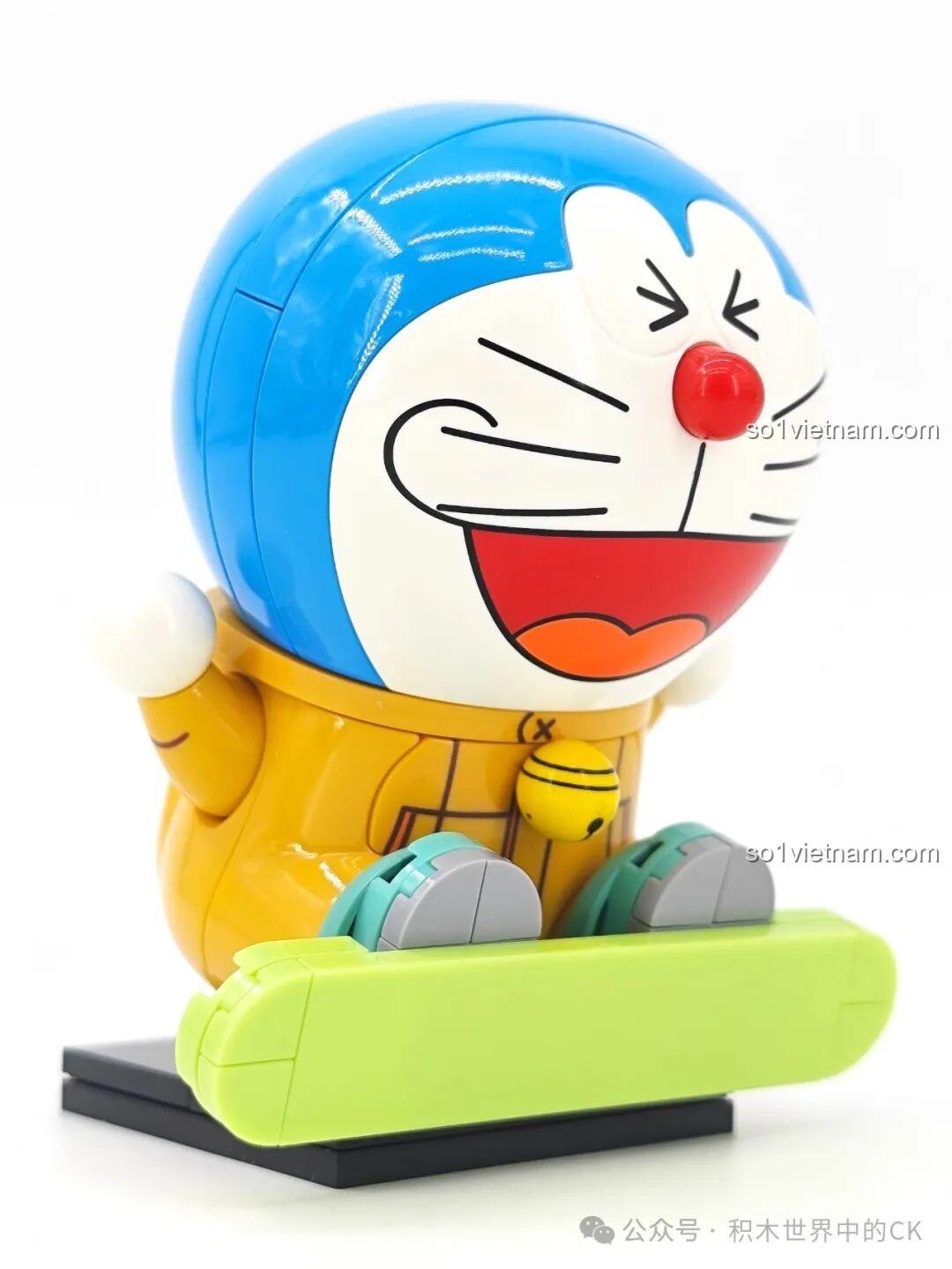 Các mảnh ghép bên trong hộp Doraemon Keeppley phiên bản Phù Thủy