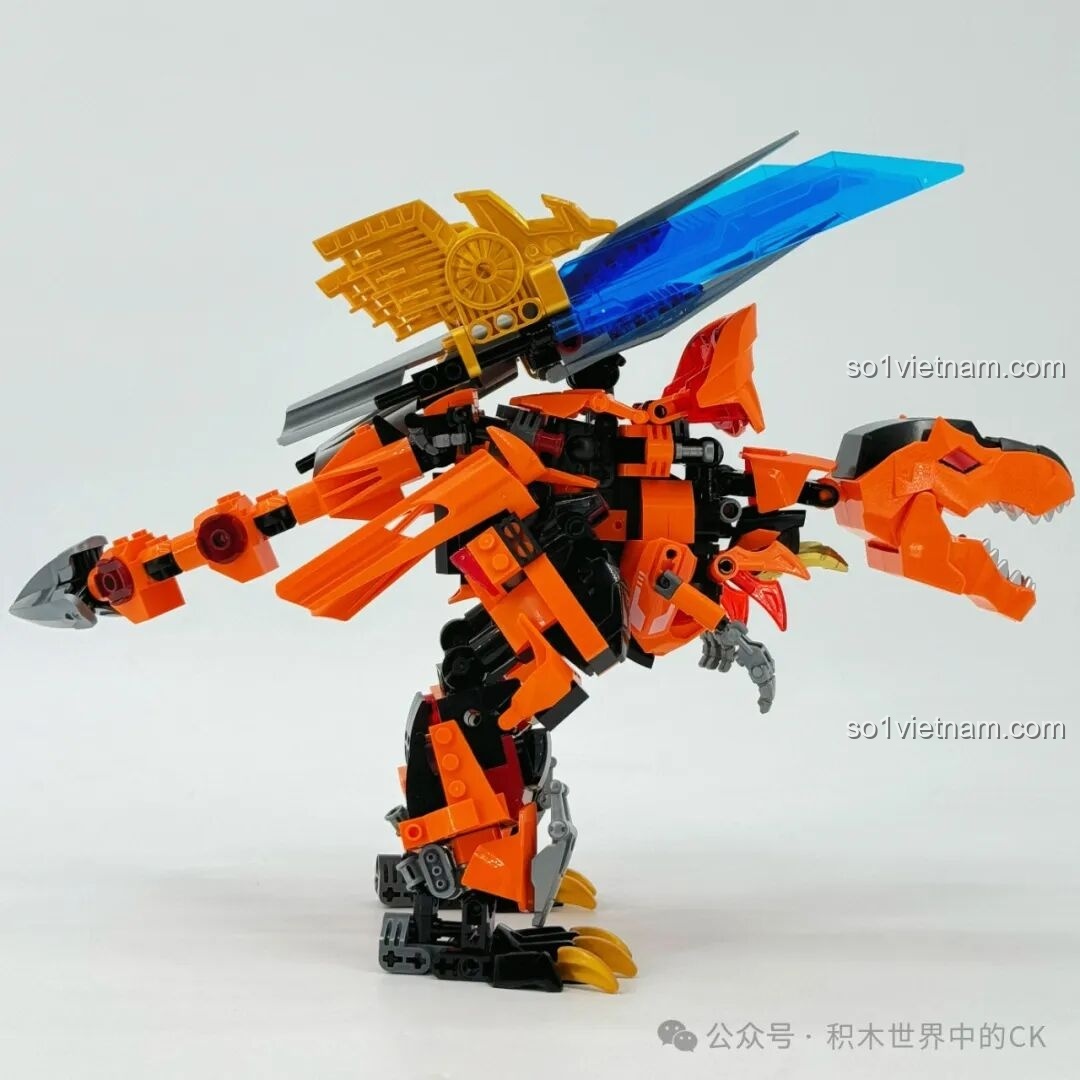 Cận cảnh thân khủng long F5-A0007