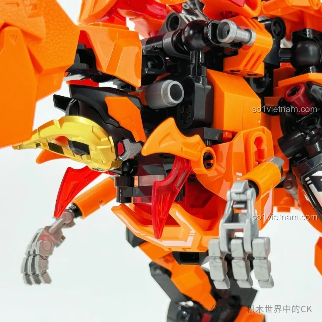 Toàn cảnh F5-A0007 dạng khủng long bạo chúa