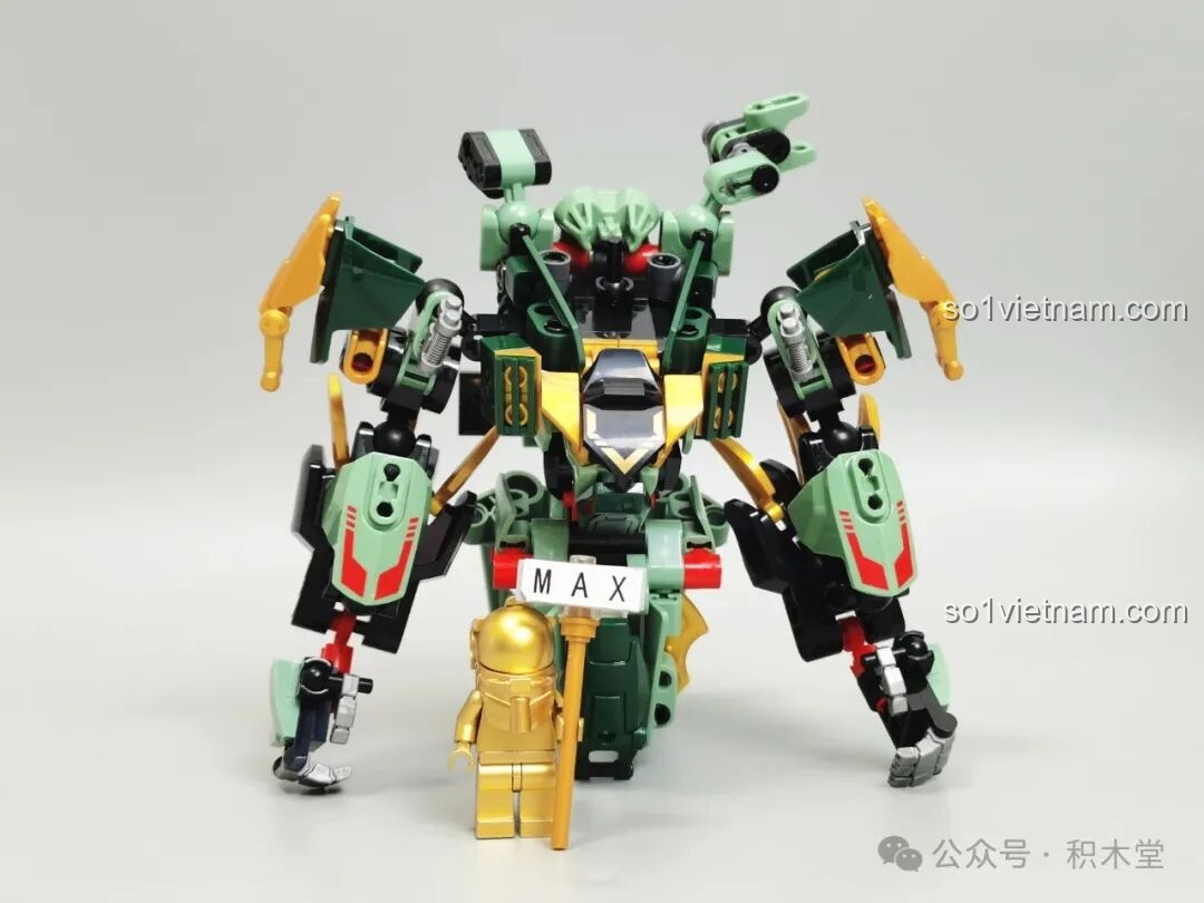 Khủng long F5 A0007 hoàn thiện nhìn từ bên trái