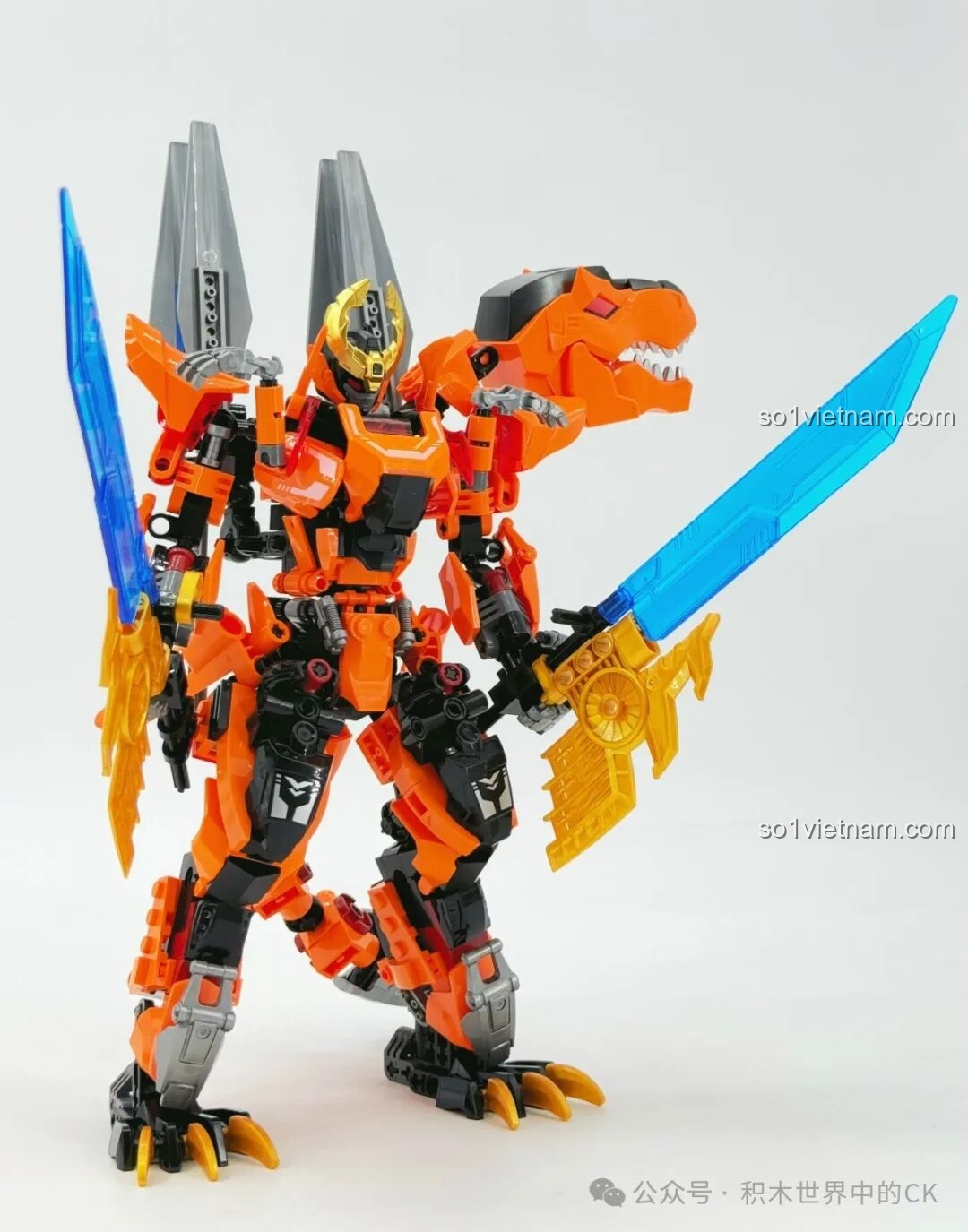 Các bộ phận của F5-A0007 dạng robot được sắp xếp