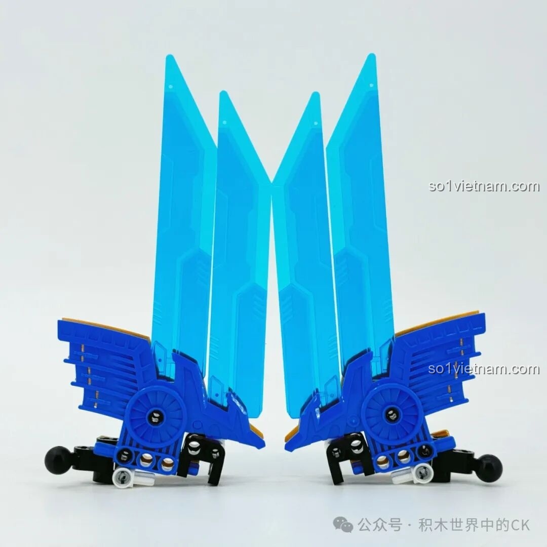 Đôi cánh của robot F5 Cơ Giáp Biến Hình Pterosaur F5-A0009 ở dạng Pterosaur.