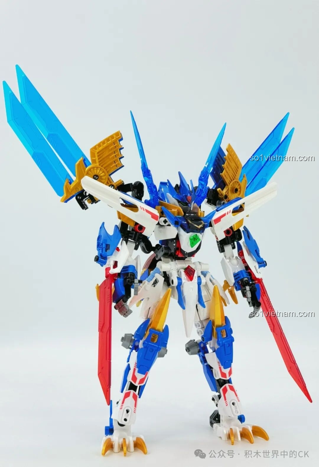 Quá trình lắp ghép phần chân của robot F5 Cơ Giáp Biến Hình Pterosaur F5-A0009.