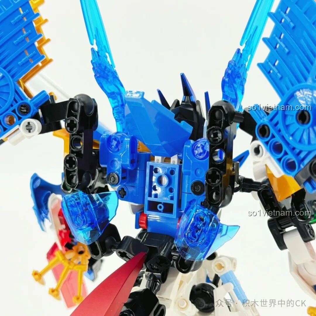 Cận cảnh vũ khí của robot F5 Cơ Giáp Biến Hình Pterosaur F5-A0009.