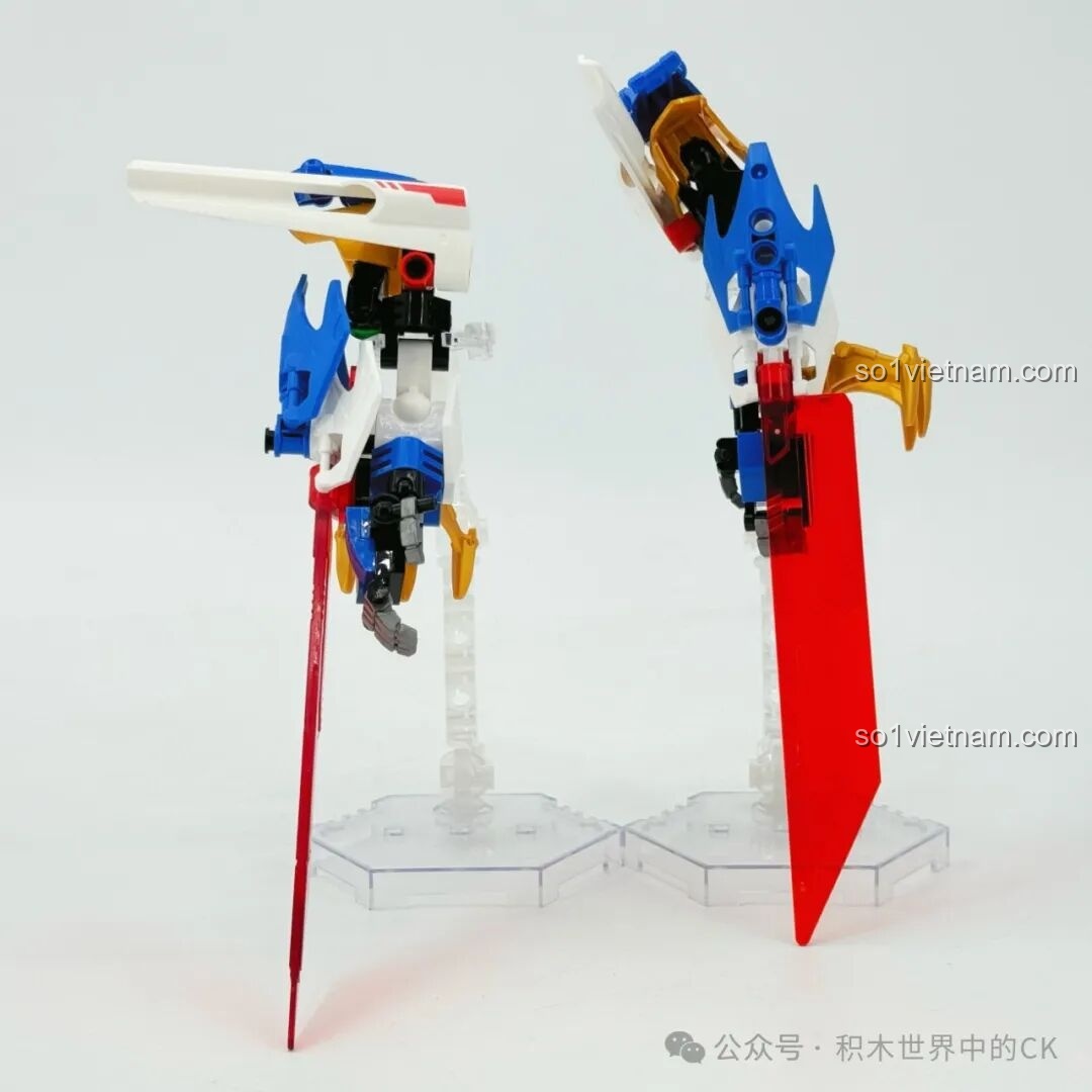 Phần tay của robot F5 Cơ Giáp Biến Hình Pterosaur F5-A0009 ở dạng Cơ Giáp.