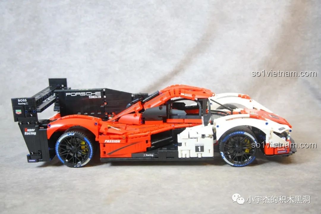 Toàn cảnh bộ lắp ráp Porsche 963 GULY đã hoàn thiện