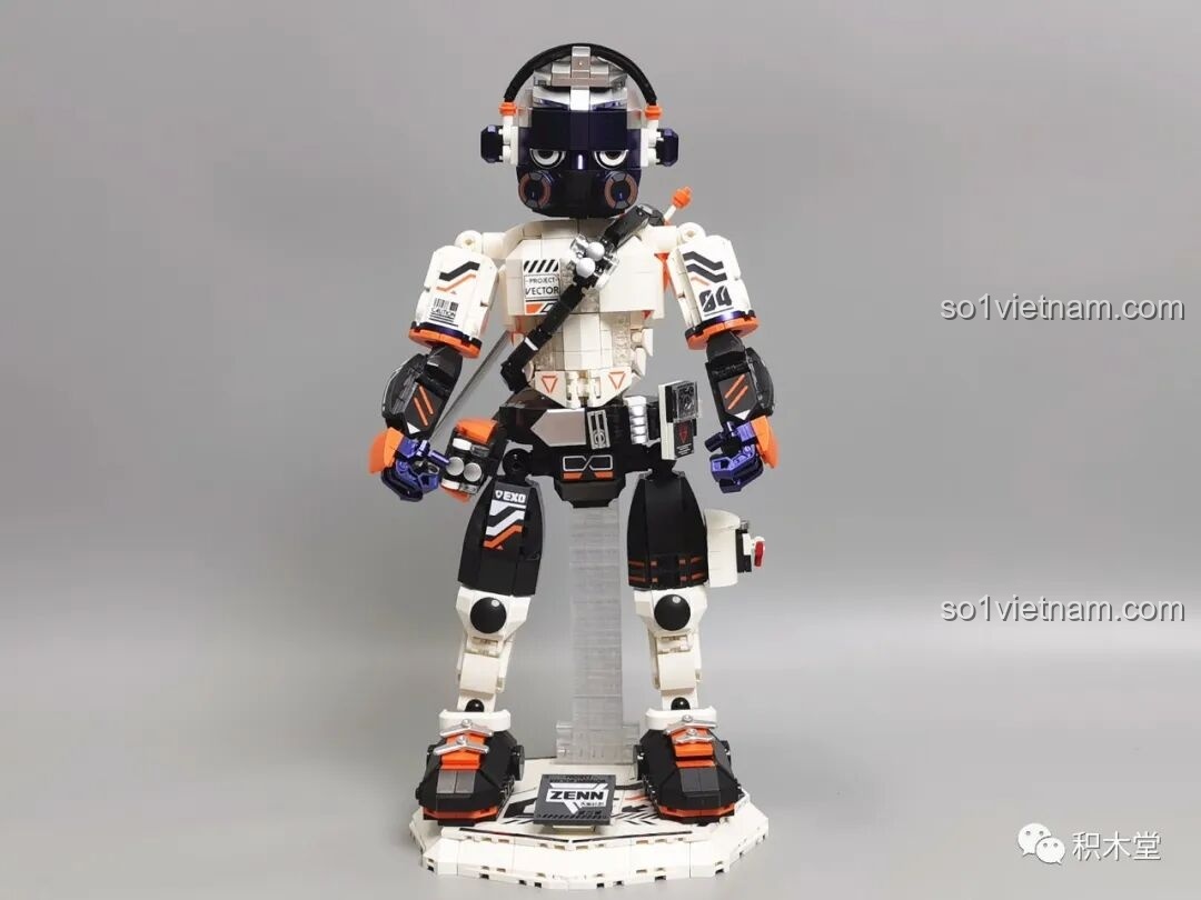 Mô hình FUNIFY W9006 Chiến Binh Cơ Khí ZENN nhìn từ góc nghiêng trái, khoe các chi tiết giáp vai và túi đeo chéo độc đáo, tăng tính thẩm mỹ và độ chân thực.