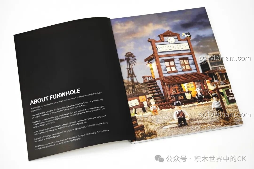 Trang giới thiệu về hãng FunWhole trong sách hướng dẫn bộ lắp ghép F9026 Văn phòng Cảnh sát trưởng Miền Tây.