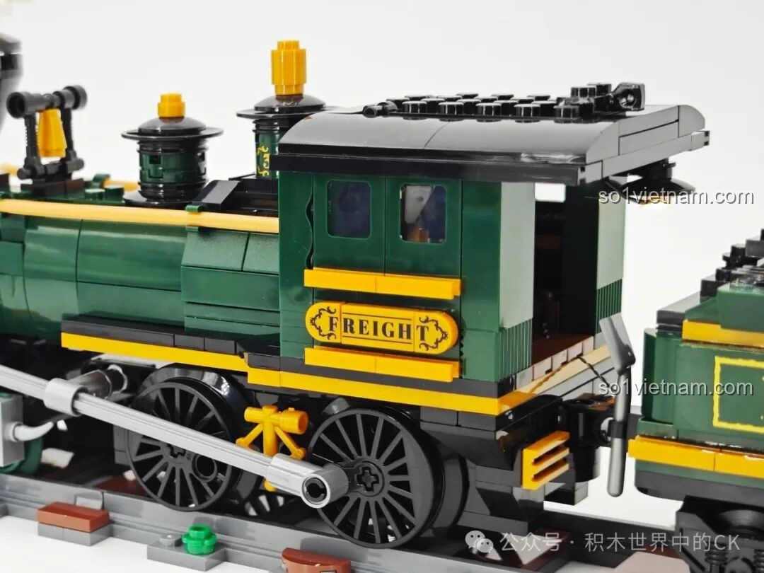 Mô hình tàu hỏa Funwhole F9036 đã hoàn thiện.