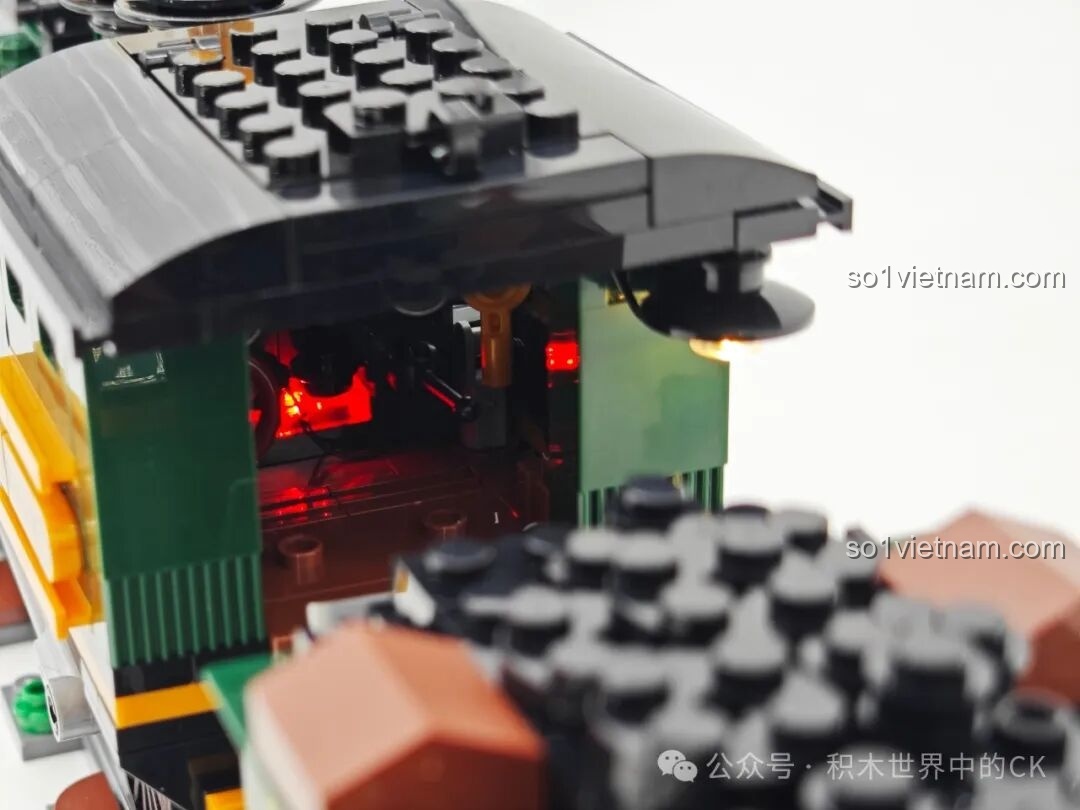 Mô hình tàu hỏa Funwhole F9036 đã hoàn thiện.