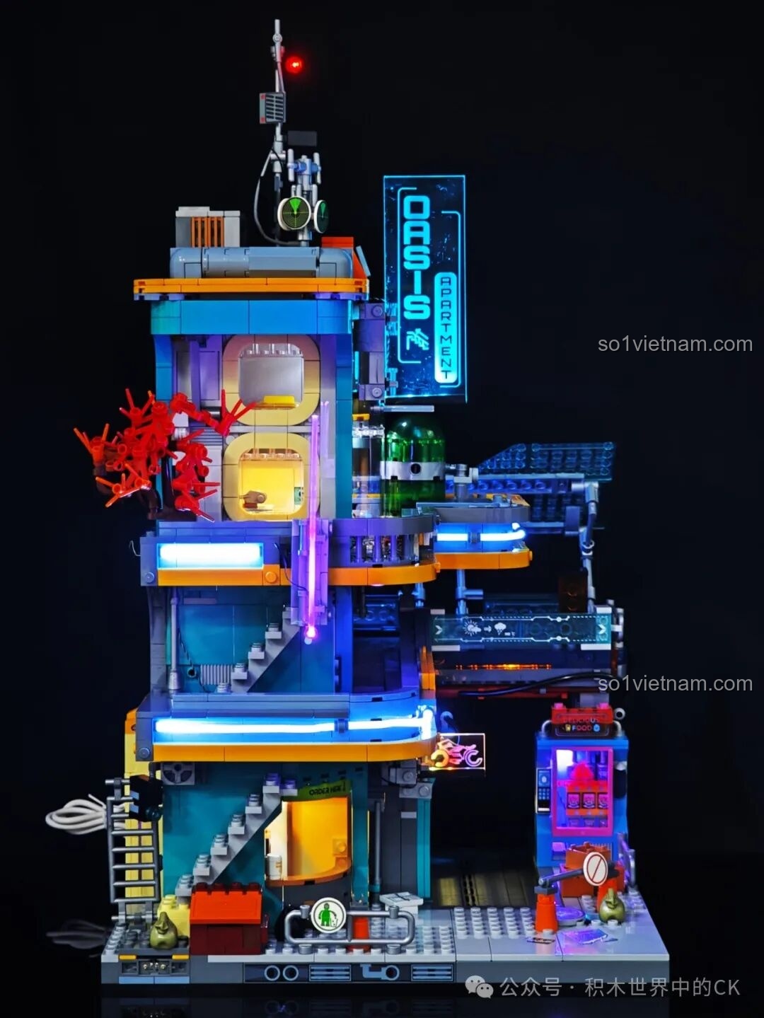 Cận cảnh thùng rác và các chi tiết nhỏ khác trên vỉa hè của FunWhole F9042.