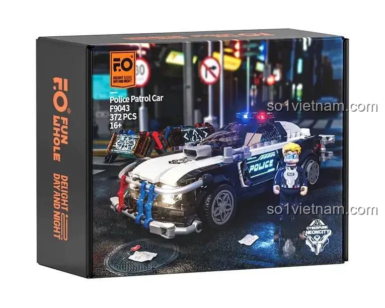 Hộp sản phẩm Mô Hình Xe Cảnh Sát Cyberpunk FunWhole F9043, bộ lắp ghép Xe Cảnh Sát Tuần Tra Cyberpunk Lumibricks, chất lượng cao, giá tiết kiệm.
