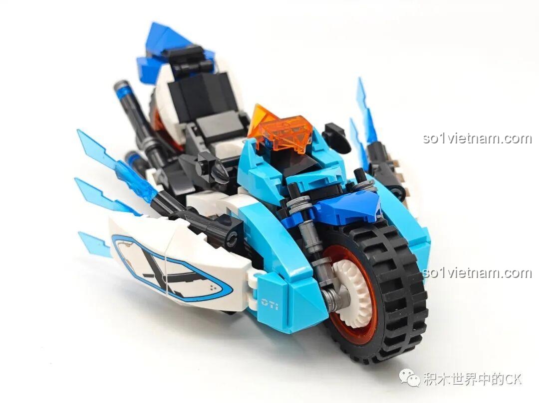 Góc nhìn từ dưới lên của đồ chơi mô hình Xe moto phong cách khoa học viễn tưởng JIESTAR chất lượng cao giá tốt.